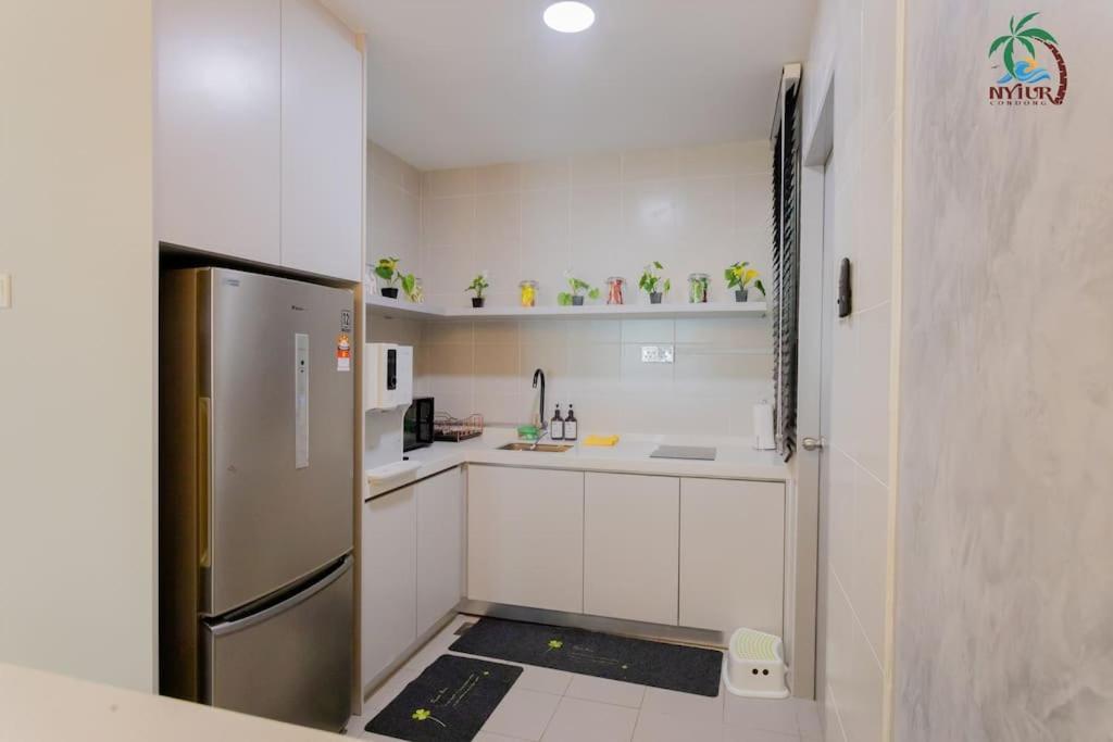 New Drawbridge Condo With Seaview And Pool Kuala Terengganu Exterior photo